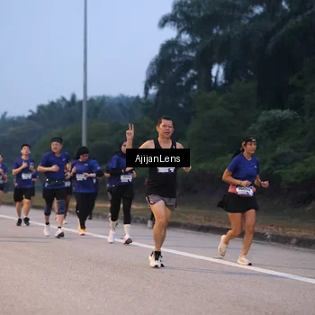Runner Photo 7375048