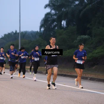 Runner Photo 7375051
