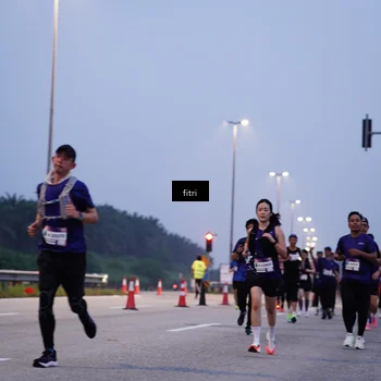 Runner Photo 7375054