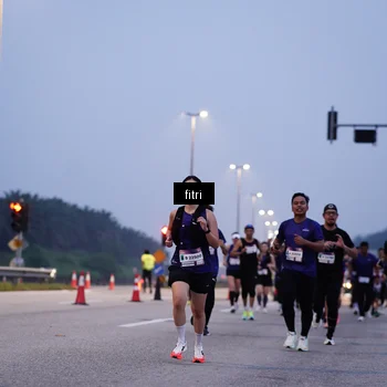 Runner Photo 7375062
