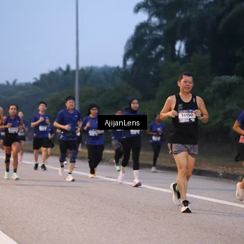 Runner Photo 7375072