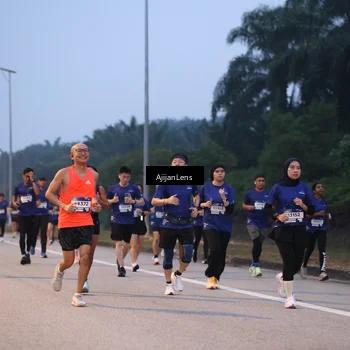 Runner Photo 7375074