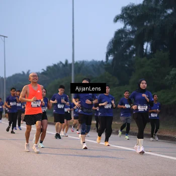 Runner Photo 7375078