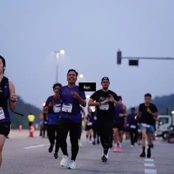 Runner Photo 7375086
