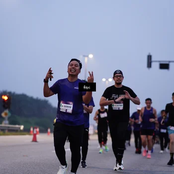 Runner Photo 7375087