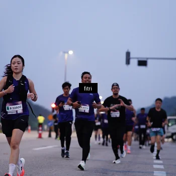 Runner Photo 7375105
