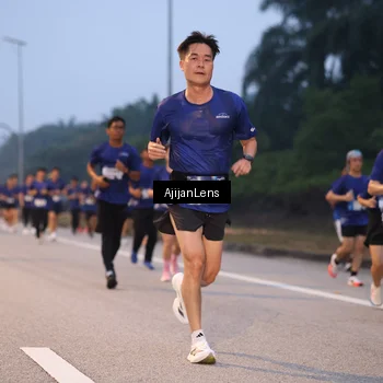 Runner Photo 7375139