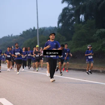 Runner Photo 7375223