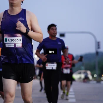Runner Photo 7375242