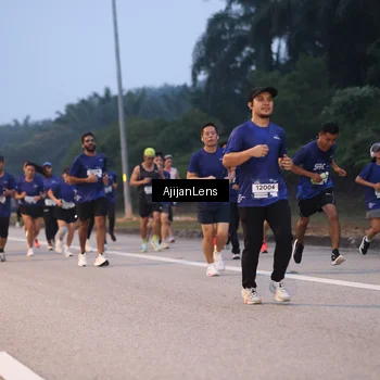 Runner Photo 7375251