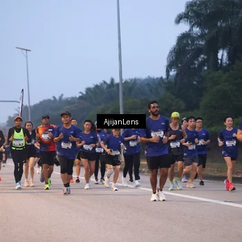 Runner Photo 7375272