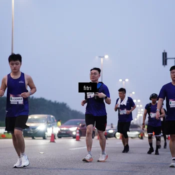 Runner Photo 7375300