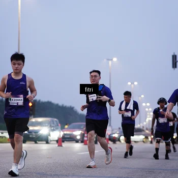 Runner Photo 7375308