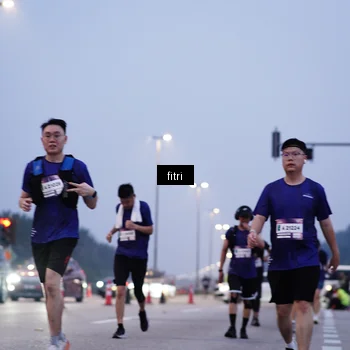 Runner Photo 7375312