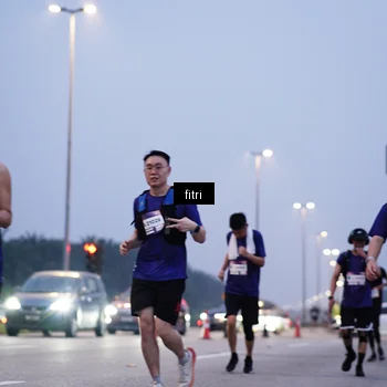 Runner Photo 7375314