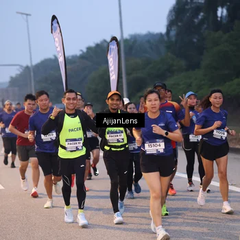 Runner Photo 7375318