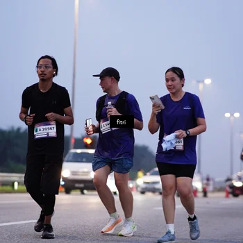 Runner Photo 7375356
