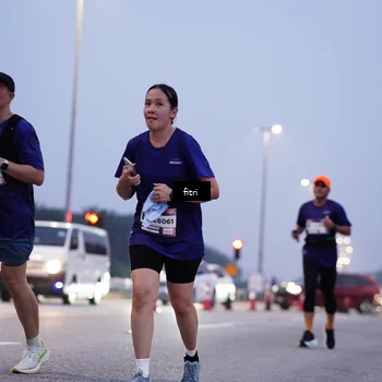 Runner Photo 7375363