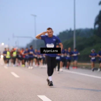 Runner Photo 7375366
