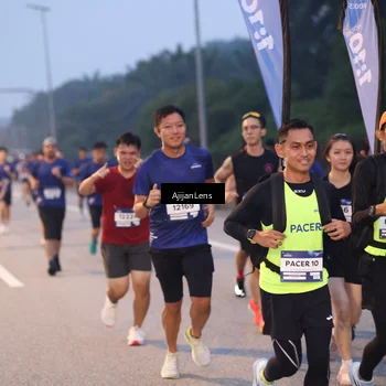 Runner Photo 7375372