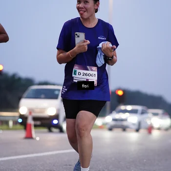 Runner Photo 7375373