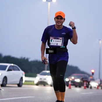 Runner Photo 7375395
