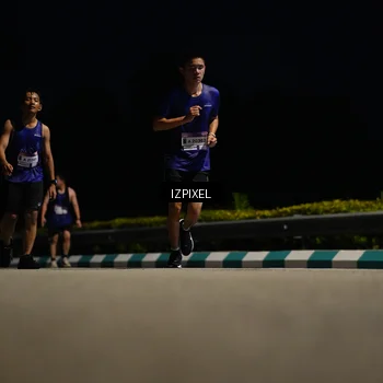 Runner Photo 7375404