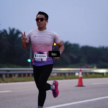 Runner Photo 7375412
