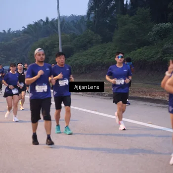 Runner Photo 7375415
