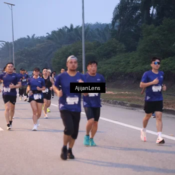 Runner Photo 7375427