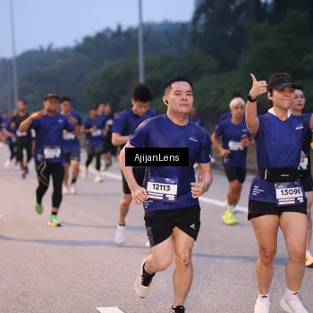 Runner Photo 7375515