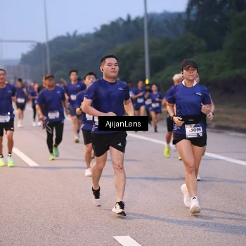 Runner Photo 7375516