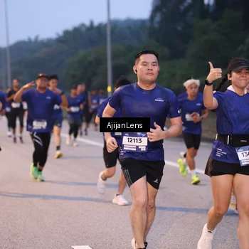 Runner Photo 7375517