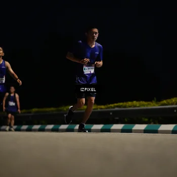 Runner Photo 7375519