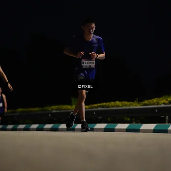 Runner Photo 7375521