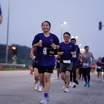 Runner Photo 7375546