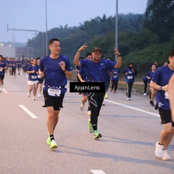 Runner Photo 7375548