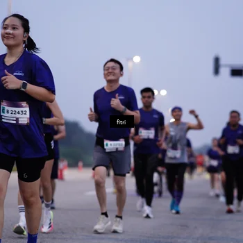 Runner Photo 7375553