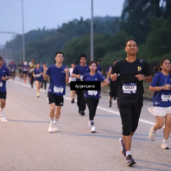 Runner Photo 7375575