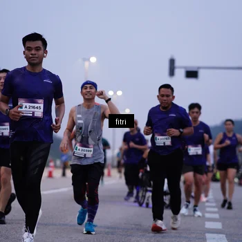 Runner Photo 7375576