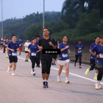 Runner Photo 7375580