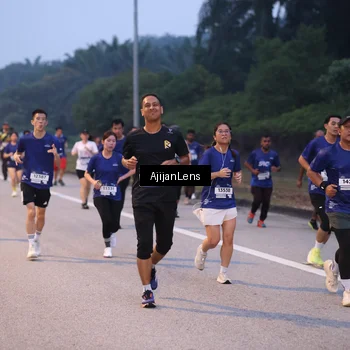 Runner Photo 7375603