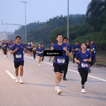 Runner Photo 7375624