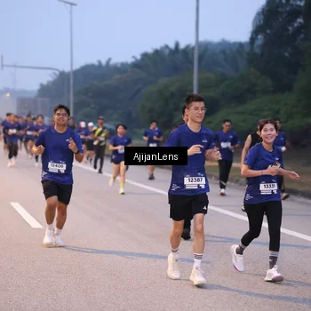 Runner Photo 7375636