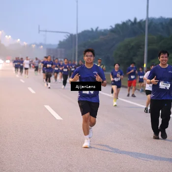Runner Photo 7375642