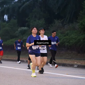 Runner Photo 7375676