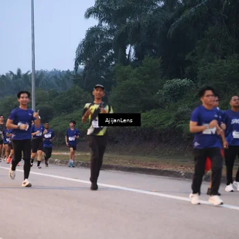 Runner Photo 7375686