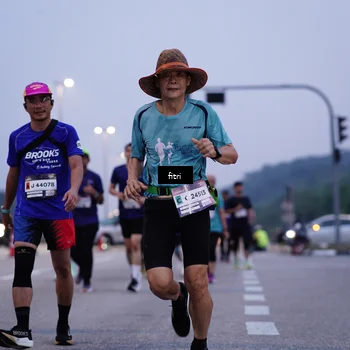 Runner Photo 7375688