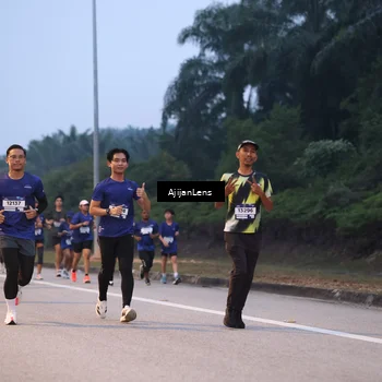 Runner Photo 7375699