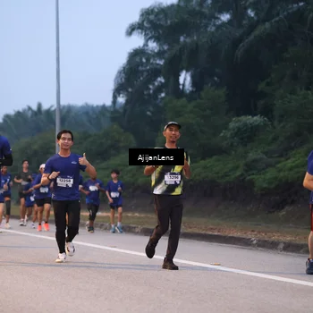 Runner Photo 7375701